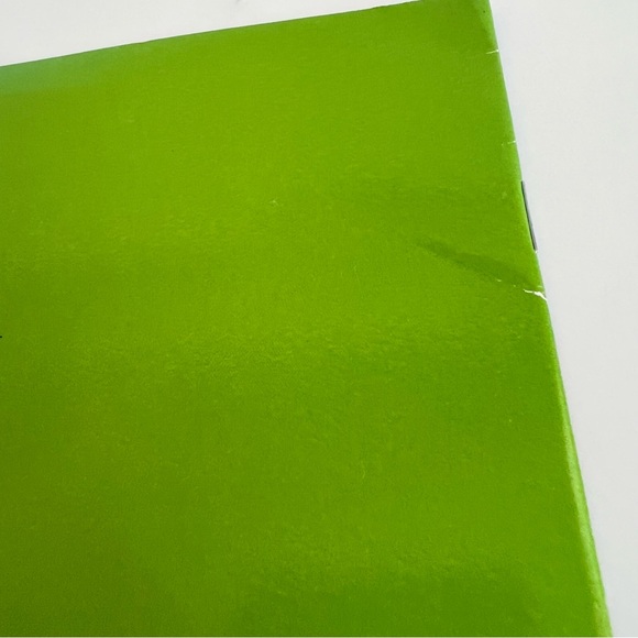 Living Things Are Everywhere! By Jayne Smith kids educational reading book - Picture 17 of 17